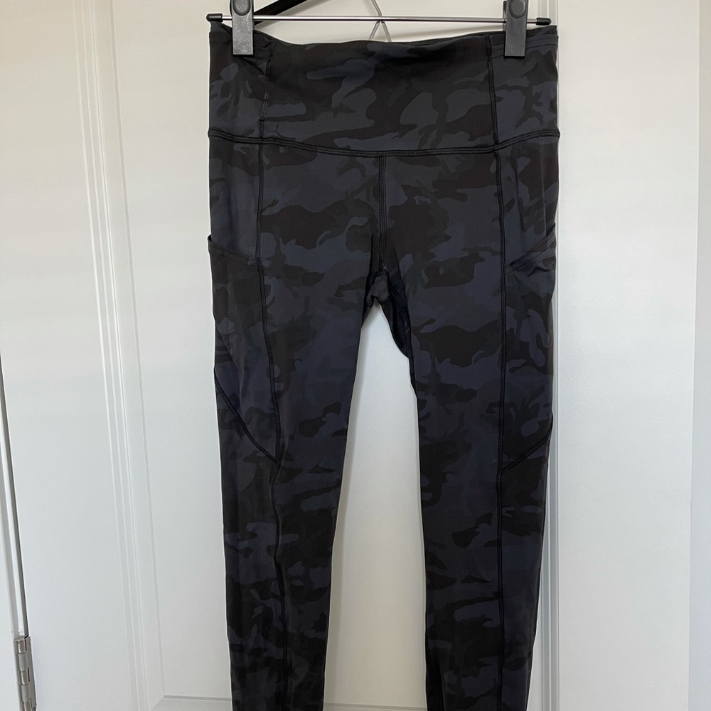 LULULEMON Fast and Free high rise